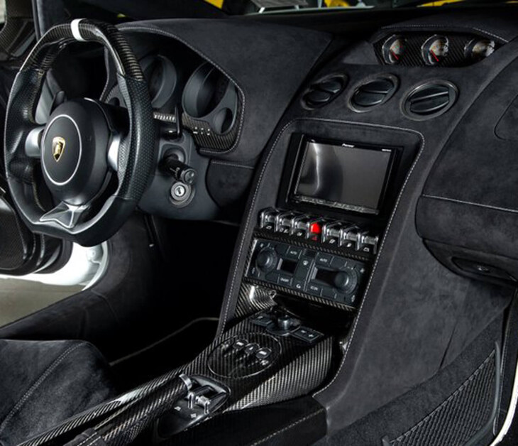 Renald M. install photo 4